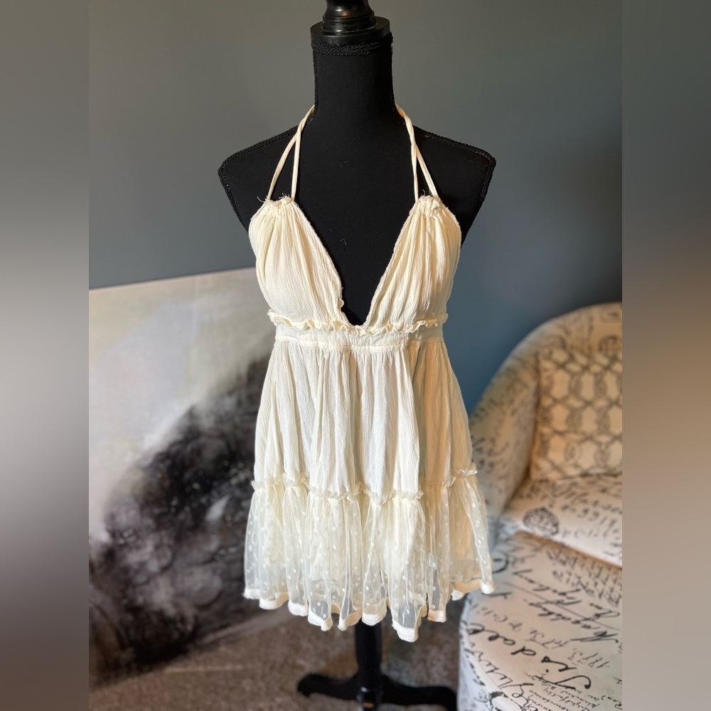 Short mini dress